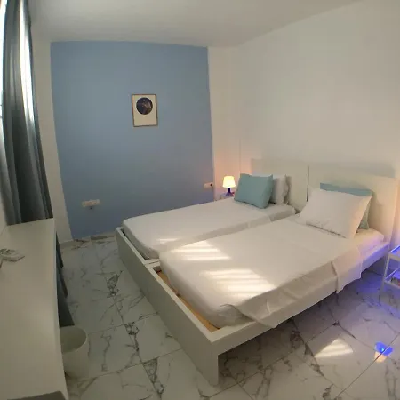 Hotel Xenos 3 - Luxury With Private Pool Near The Sea. 4*