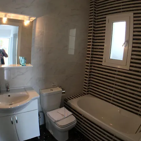 Xenos 3 - Luxury With Private Pool Near The Sea. Hotel Tigaki