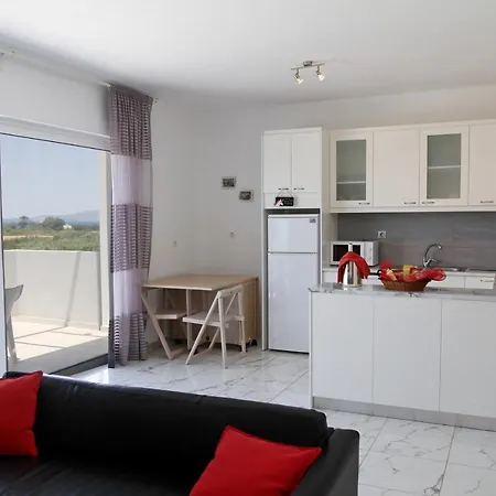 Hotel Xenos 3 - Luxury With Private Pool Near The Sea. 4*