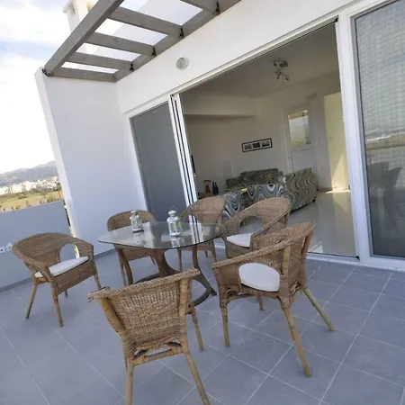Hotel Xenos 3 - Luxury With Private Pool Near The Sea. Tigaki