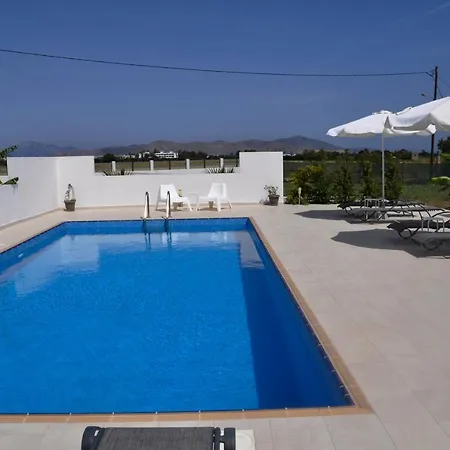 Xenos 3 - Luxury With Private Pool Near The Sea. Hotel 4*