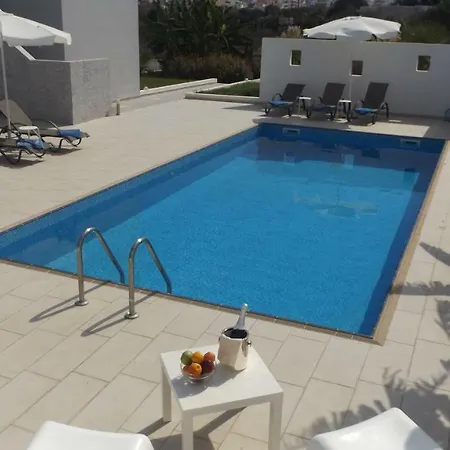 Xenos 3 - Luxury With Private Pool Near The Sea. Tigaki